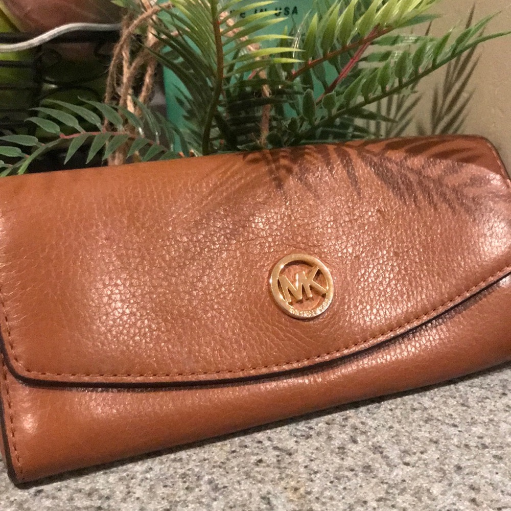 Michael Kors Leather Wallet
